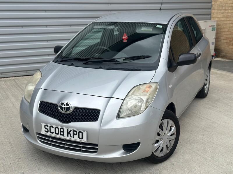 TOYOTA YARIS 1.0 VVT-i T2